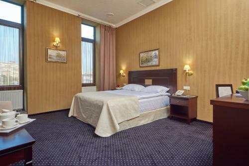 Hotel City Holiday Resort & Spa
