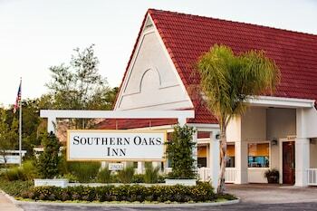 Motel Southern Oaks Inn