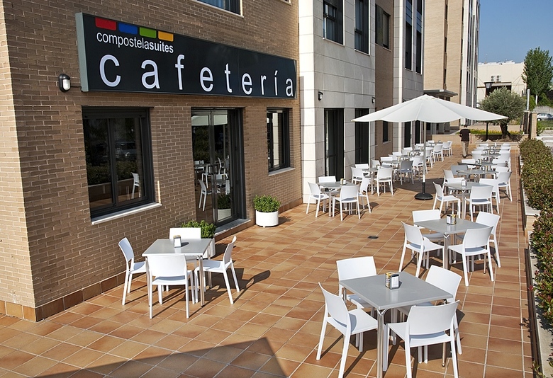 Aparthotel Compostela Suites