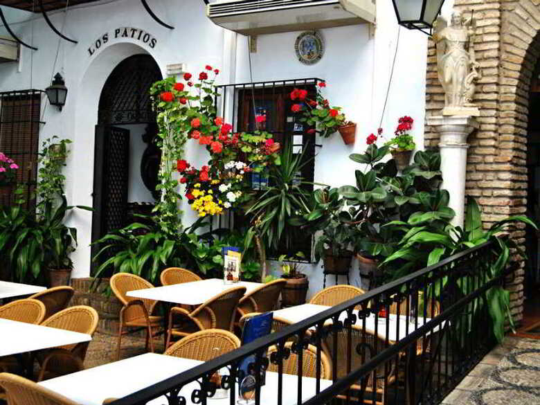 Hotel Los Patios
