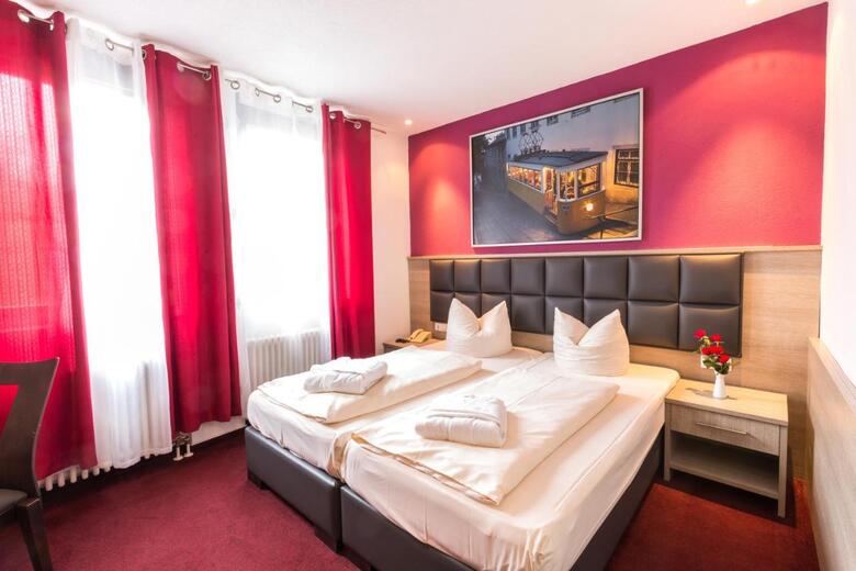 Bavaria Hotel M�nchner Hof Superior