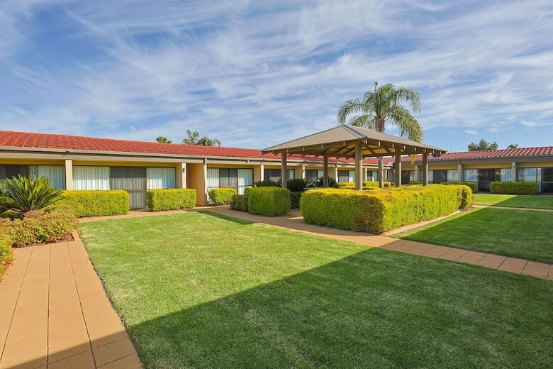 Hotel Comfort Inn Deakin Palms