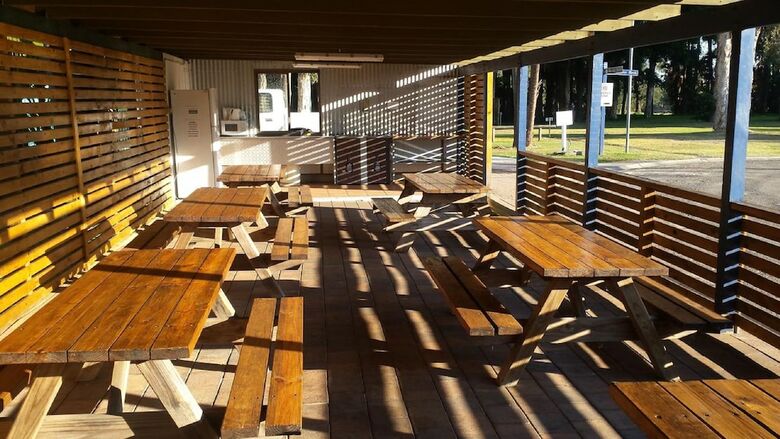 Smugglers Cove Holiday Village