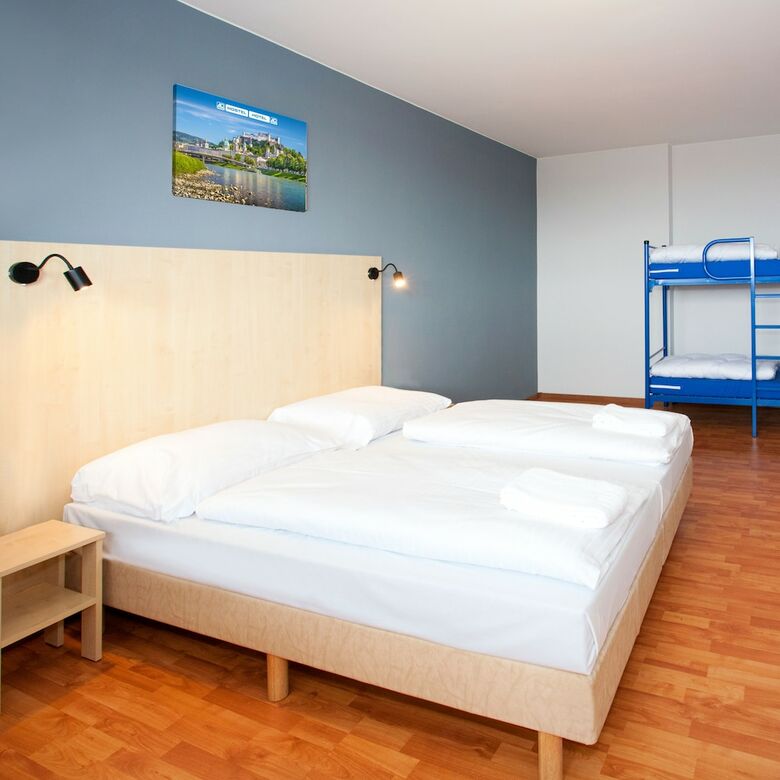Hotel A&O Salzburg Hauptbahnhof