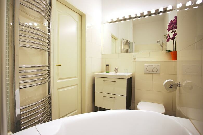 7th Heaven Vienna Center Apartments