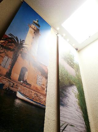 Hotel H�tel Mas Des Piboul�s