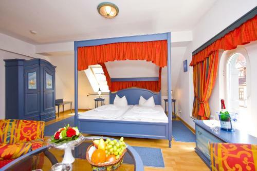Hostal U-nautic Restaurant & Pension