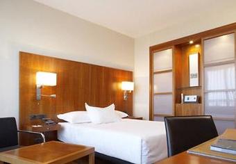 AC Hotel M�laga Palacio By Marriott