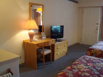 Ocean Crest Motel