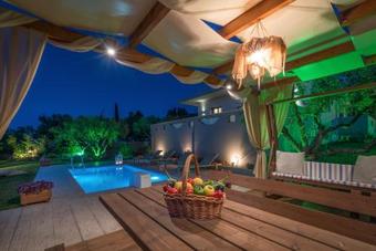 Vatia Villas
