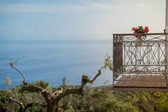 Villa Aria