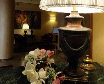 Hotel De Paris