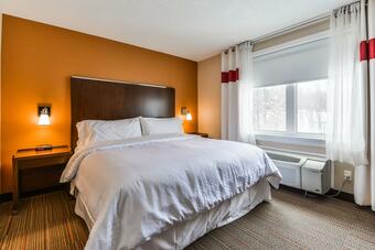 Hotel Four Points By Sheraton Barrie
