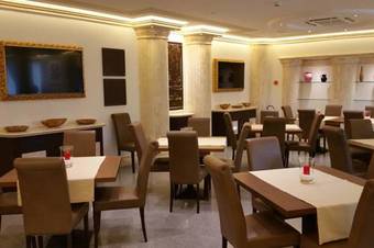 Bhb Hotel
