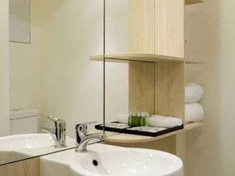 Hotel Ibis Sydney King Street Wharf