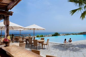 Hotel The Cove Rotana Resort