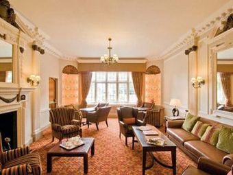 Hotel Elmers Court