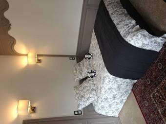 Hostal Maison Du Chatelain