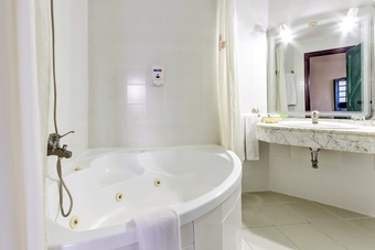 Hotel Almagro