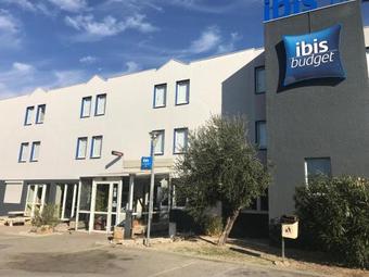 Hotel Ibis Budget Arles Sud Fourchon