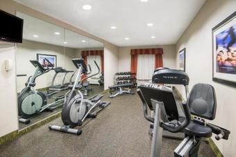 Hotel Holiday Inn Express Cleveland Airport - Brook Park