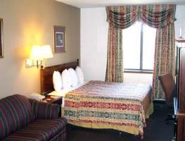 Hotel Super 8 Milwaukee Airport