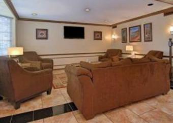 Hotel Quality Inn Airport