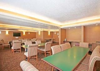 Hotel Quality Inn & Suites Coliseum