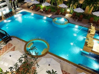 Hotel Nipa Resort