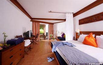 Hotel Sunwing Resort & Spa Bangtao Beach