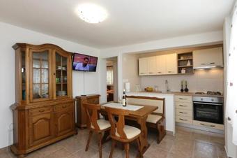 Apartment Damirk