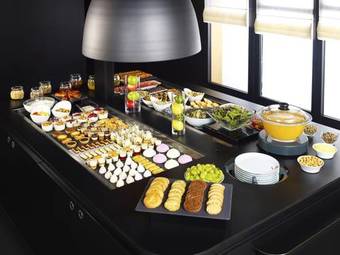 Hotel Campanile Angers Ouest - Beaucouz�