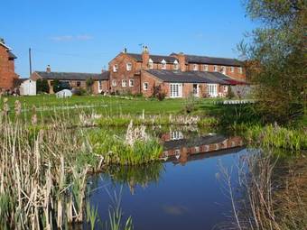 Bed & Breakfast Thistledown House