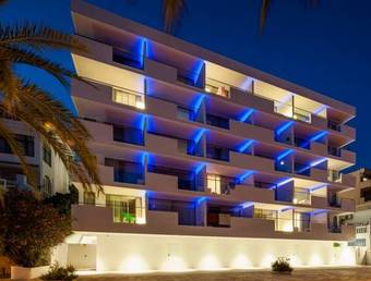 Aparthotel Sud Ibiza Suites