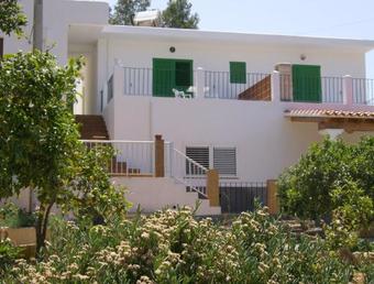 Hostal Pensi�n Las Tres Golondrinas