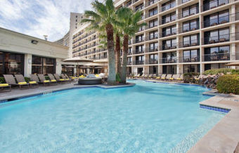 Hotel Holiday Inn Resort O/t Beach