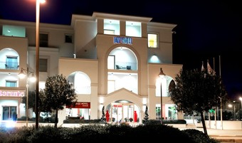 Jazz Hotel