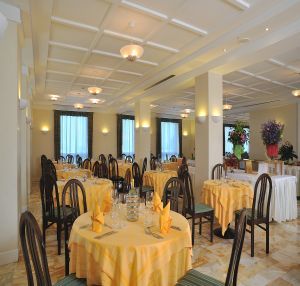 Hotel De France