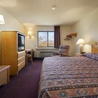 Hotel Super 8