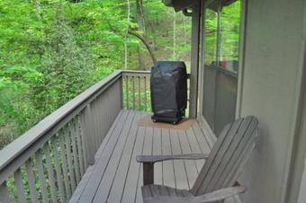 Chalet 35 Cabin