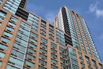 Three Bedroom Apartment With City View - Lincoln Center