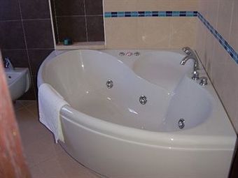 Janus Hotel