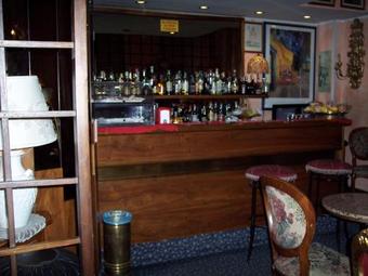 Hotel Royal