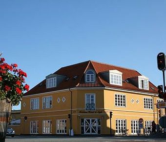 Foldens Hotel