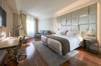 Hotel NH Collection Madrid Colón