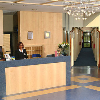 Fasthotel Roma Sud