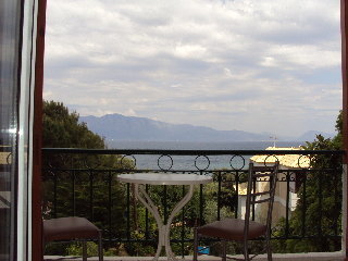 Alexandros Hotel