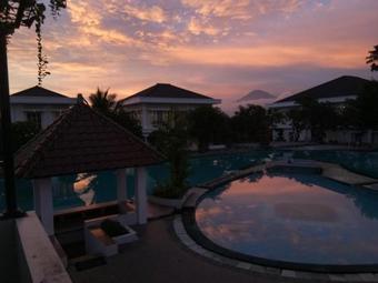 Hotel Sevilla Resort