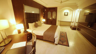 Hotel The Amayaa