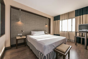 Hotel Mercader